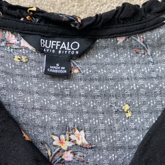2 new without tags Buffalo David Bitton blouses small - Picture 5 of 5